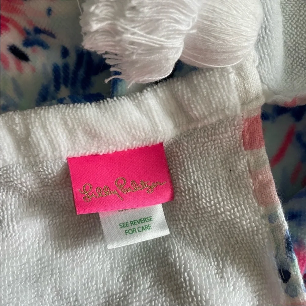 New! LILLY PULITZER TASSEL Beach Bath Towel